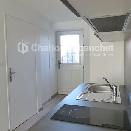 Rent this 1 bed apartment on Era Pierre Perchey Immobilier in Rue Roger Salengro, 42300 Roanne