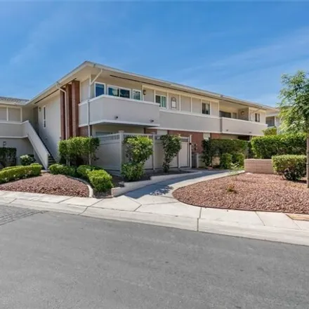 Buy this 2 bed condo on Las Vegas Country Club in LVCC Loop, Winchester