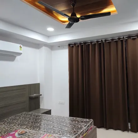 Image 3 - unnamed road, Sector 24, Gurugram District - 122010, Haryana, India - Apartment for rent