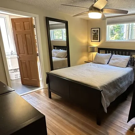 Rent this 2 bed house on Seattle