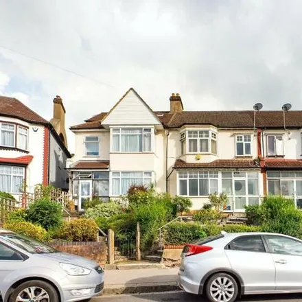 Buy this 3 bed townhouse on Buller Road in London, CR7 8QW