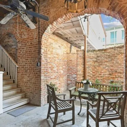 Image 2 - 1133 Royal Street, New Orleans, LA 70116, USA - Townhouse for sale