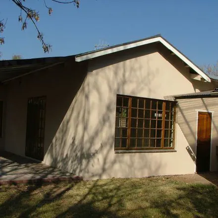 Rent this 2 bed townhouse on unnamed road in Rietondale, Pretoria