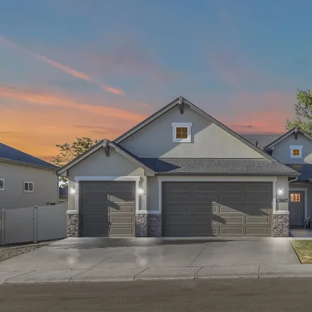 Buy this 3 bed house on Oakford Street in Caldwell, ID