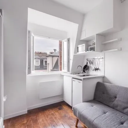 Image 7 - 15 Rue Baudelique, 75018 Paris, France - Apartment for rent