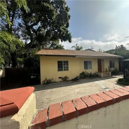 Image 3 - 3215 Mills Avenue, Glendale, CA 91214, USA - House for sale