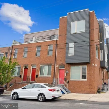Buy this 7 bed house on 1505 South 18th Street in Philadelphia, PA 19146