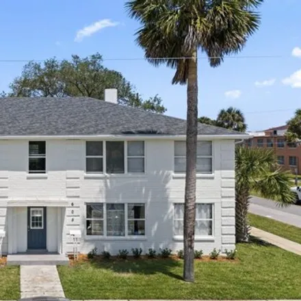 Buy this studio house on 314 North 6th Street in Jacksonville Beach, FL 32250