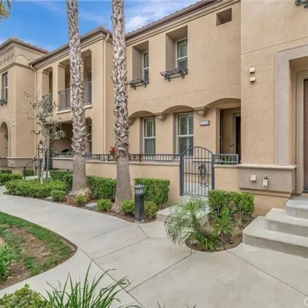 Image 1 - 11246 Paseo Sonesta, Los Angeles, CA 91326, USA - Townhouse for sale