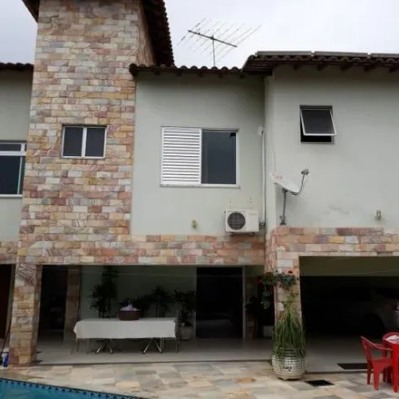 Buy this 3 bed house on Rua Augusto Souza Coutinho in Regional Noroeste, Belo Horizonte - MG