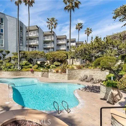 Image 5 - 640 The Village, Redondo Beach, CA 90277, USA - Condo for rent