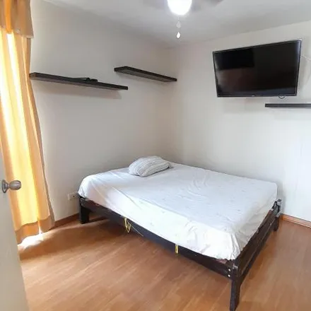 Image 1 - Residencial Los Inkas, Avenida de la Guardia Civil Sur 1053, Santiago de Surco, Lima Metropolitan Area 15054, Peru - Room for rent