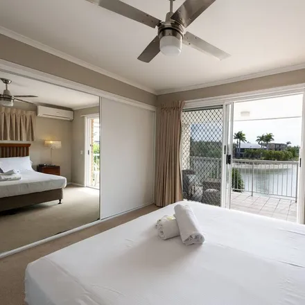 Rent this 2 bed townhouse on Mooloolaba QLD 4557
