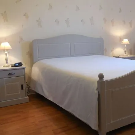 Rent this 1 bed townhouse on 88100 Saint-Dié-des-Vosges
