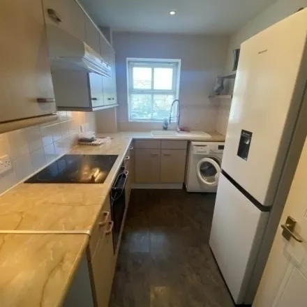 Image 2 - Aaron Hill Road, London, E6 6LL, United Kingdom - Apartment for rent