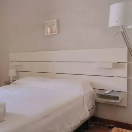 Rent this 4 bed house on Novo Banco - Quarteira in Rua Vasco da Gama 75, 8125-182 Quarteira