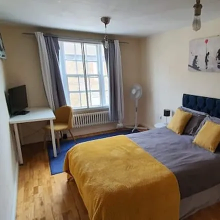 Rent this 1 bed apartment on London in SE10 8JL, United Kingdom