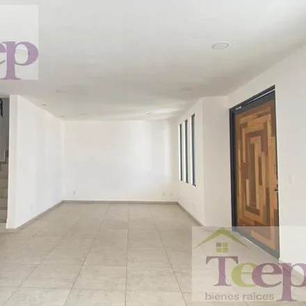 Buy this 4 bed house on Boulevard Sierra Nogal in Sierra Nogal, 37293 León