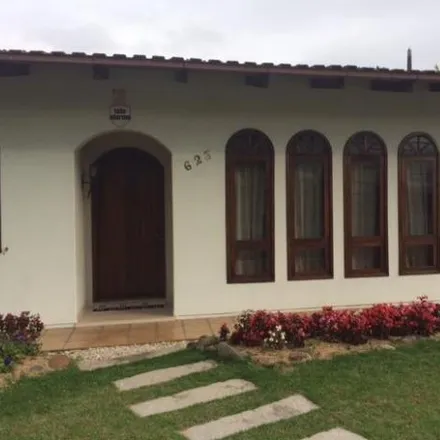 Buy this 3 bed house on Rua Aracaju 623 in Saguaçu, Joinville - SC