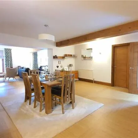 Image 5 - The Bartons, Over Stratton, TA13 5LW, United Kingdom - Townhouse for sale