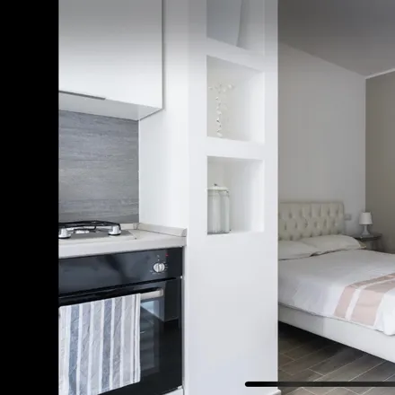 Image 4 - GoldBet, Via Ignazio Ciaia, 20158 Milan MI, Italy - Apartment for rent