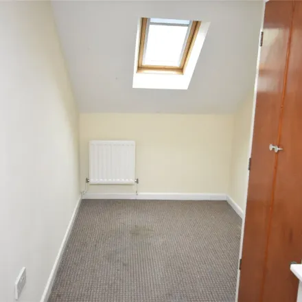 Rent this 6 bed apartment on Buxton Road in Luton, LU1 1RE