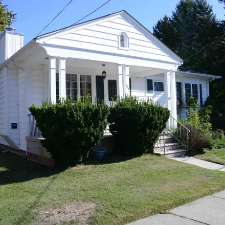 Buy this 3 bed house on 104 West Edgewood Avenue in Linwood, NJ 08221