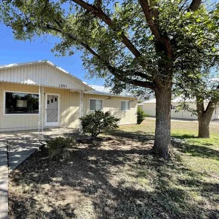 Buy this 7 bed house on 1003 East 16th Street in Alamogordo, NM 88310
