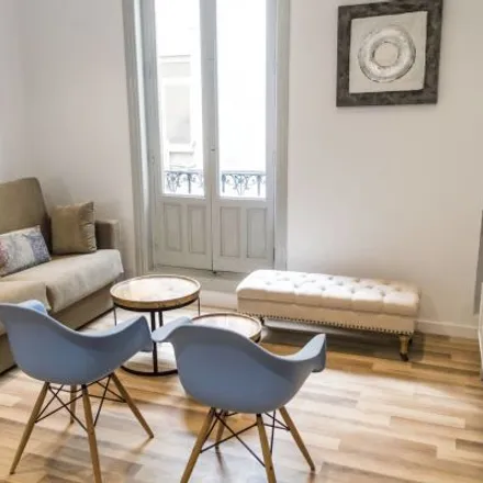 Rent this 2 bed apartment on Madrid in House of Hoops, Calle Preciados