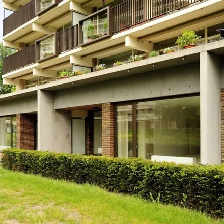 Rent this 3 bed apartment on Briandflat in Briandplaats, 3068 JJ Rotterdam