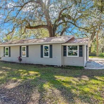 Buy this 2 bed house on 9114 Parrish Avenue in Hernando County, FL 34601