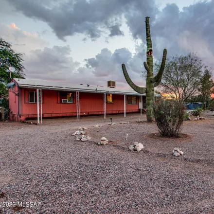 Buy this 2 bed house on 6435 West Sandia Drive in Pima County, AZ 85735