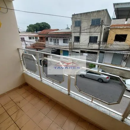 Rent this 2 bed apartment on Rua Alfredo Sales in Novo Horizonte, Itaboraí - RJ