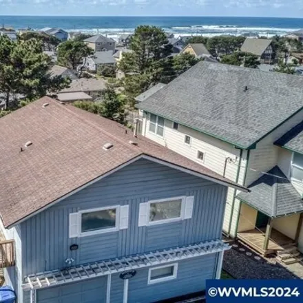 Buy this 4 bed house on 3147 Northwest Mast Avenue in Lincoln City, OR 97367