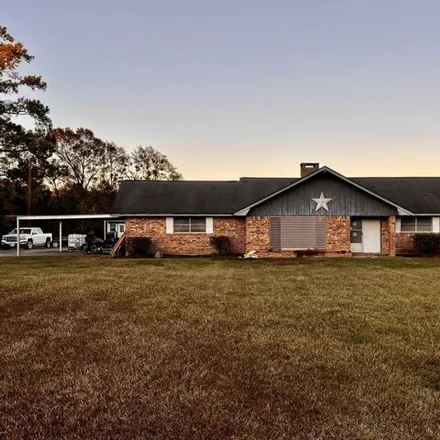 Rent this 3 bed house on 5363 North Lhs Drive in Hardin County, TX 77625