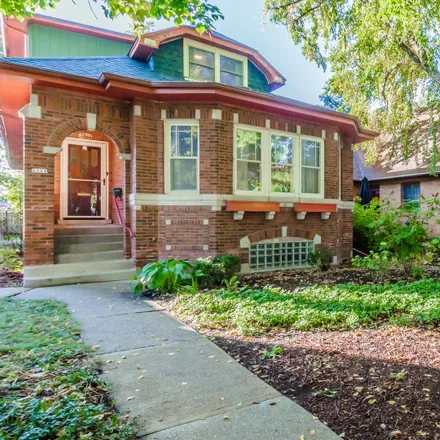 Image 2 - 5924 North Kostner Avenue, Chicago, IL 60646, USA - House for sale
