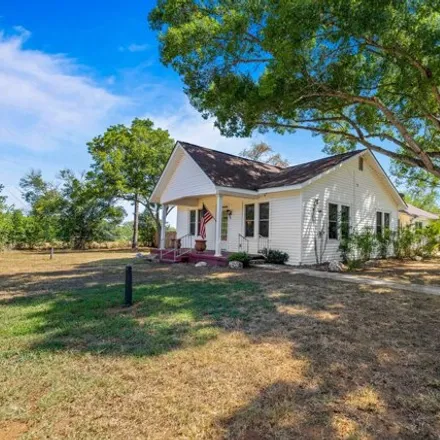 Buy this 5 bed house on 1086 G Street in Floresville, TX 78114
