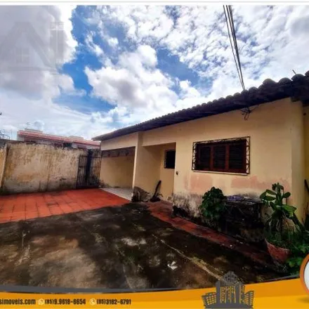 Buy this 5 bed house on Residencial São Mateus in Rua São Mateus 1515, Vila União