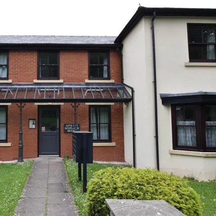 Rent this 2 bed duplex on Cowleigh Road in Malvern, WR14 1QE