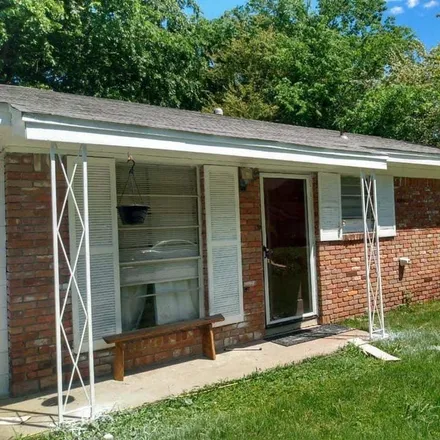 Rent this 2 bed house on 401 Deerbrook Road in Little Rock, AR 72205