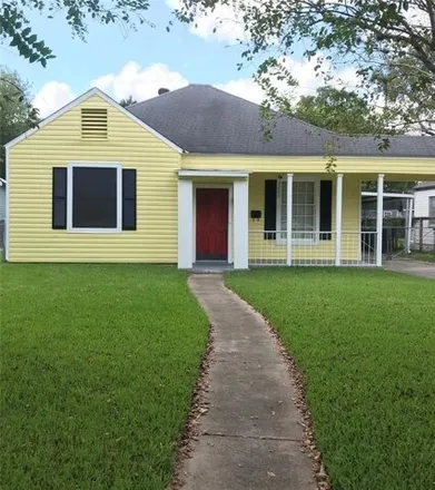 Rent this 2 bed house on 2058 Pasadena Street in Houston, TX 77023