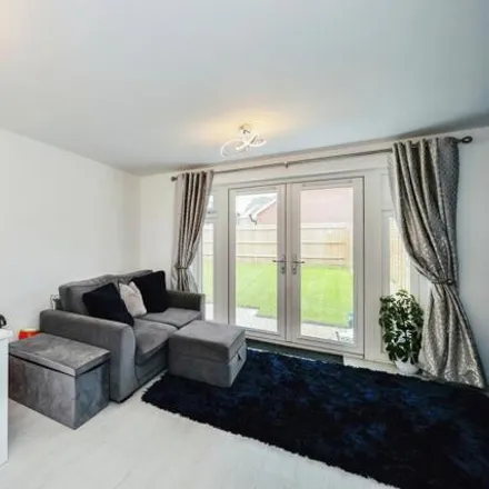 Buy this 2 bed duplex on unnamed road in Havant, PO8 9ZE
