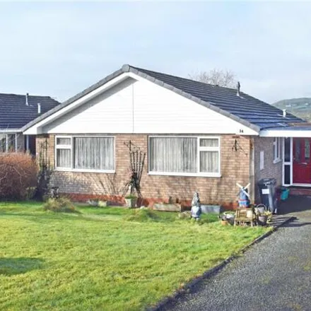 Buy this 3 bed house on Holcombe Avenue in Llandrindod Wells, LD1 6DW