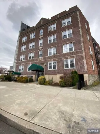 Rent this 1 bed condo on 5 64th Street in West New York, NJ 07093