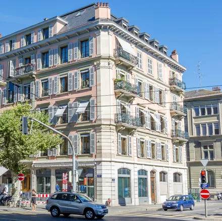 Rent this 3 bed apartment on Boulevard James-Fazy 8 in 1201 Geneva, Switzerland