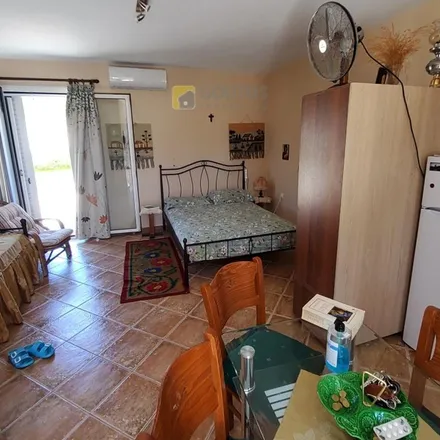 Rent this 1 bed apartment on unnamed road in Kranidi, Greece