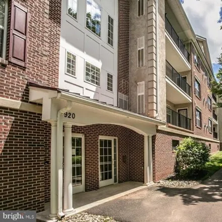 Buy this 2 bed condo on 3920 Ashland Dr Ste 225 in Harleysville, Pennsylvania
