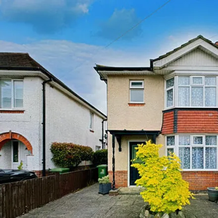 Buy this 3 bed duplex on 160 Rownhams Road in Southampton, SO16 5EA