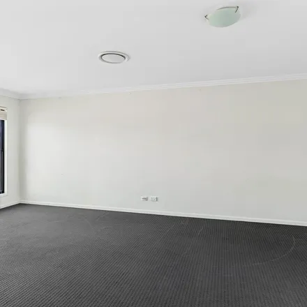 Image 6 - Dunning Lane, Emerald QLD 4720, Australia - Apartment for rent
