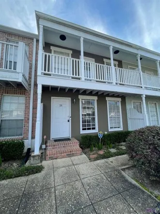 Rent this 2 bed townhouse on Zee Zee Gardens in Estates Road, Baton Rouge